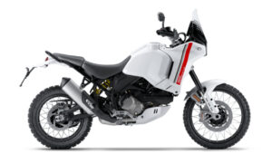 2023 Ducati DesertX_resized-1