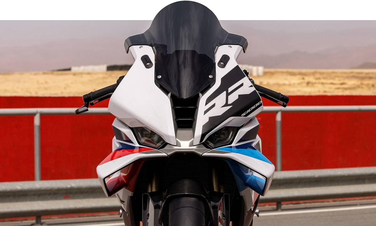 2025 BMW S 1000 RR.