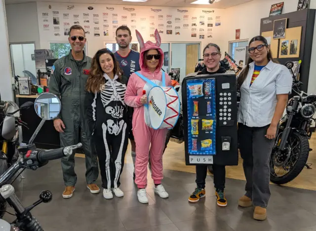 🎃 Happy Halloween from Cross Country Cycle! 🎃

Whether you're carving pumpkins or taking a spooky ride, we hope your day is full of fun. Ever think your bike could be a broomstick? 😜 Share your Halloween stories and pics with us!

Let's celebrate together! 🏍️💀

#HappyHalloween #CrossCountryCycle #RideOrFright