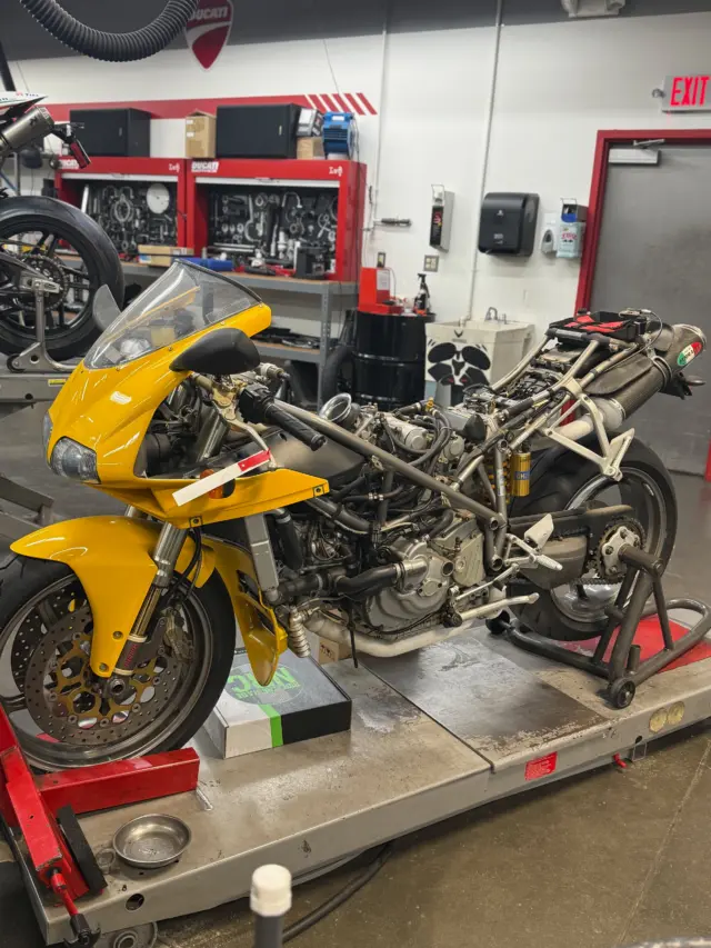 Throwback Saturday
Today we’re celebrating a true icon — the Ducati 996. Born in the late ‘90s as the evolution of the 916, it carried on the legacy with sharper performance, stunning design, and that unmistakable Desmo roar. 🏁
A three-time World Superbike Champion, the 996 wasn’t just beautiful — it was dominant. 💪
Pure heritage. Pure passion. Pure Ducati. ❤️‍🔥

#ThrowbackSaturday #Ducati996 #DucatiHeritage #SuperbikeLegend #DesmoPower #ItalianPerformance #RideRed #WSBKChampion #crosscountrycycle