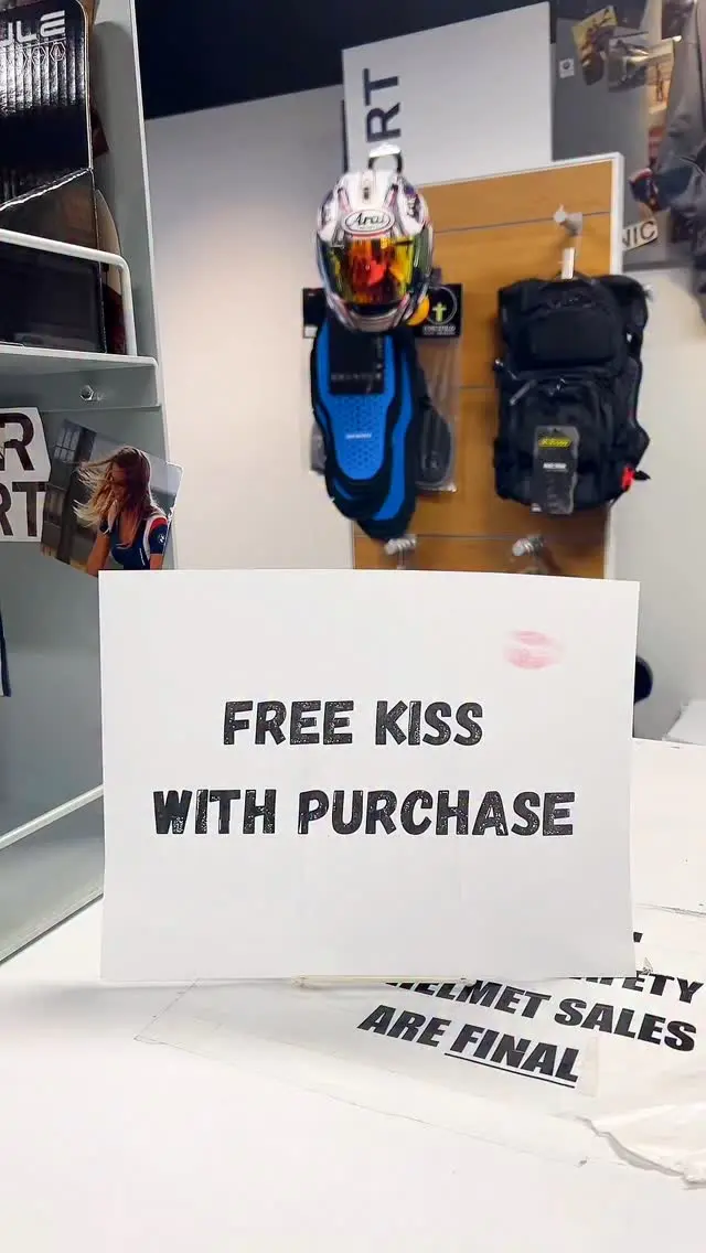 Who’s our next lucky customer? 😘 
#motorcycles #arai #alpinestars #bikelife #shoei @motorsportmoe