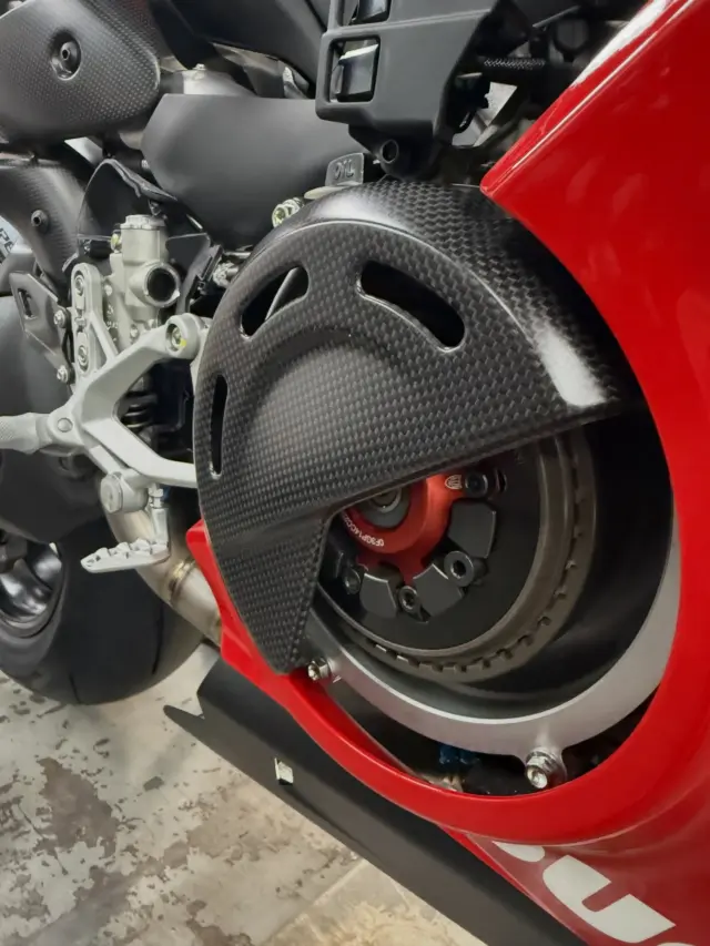 Guess what is cooking??! #ducati #ducatilife #ducatigram #bikerlife