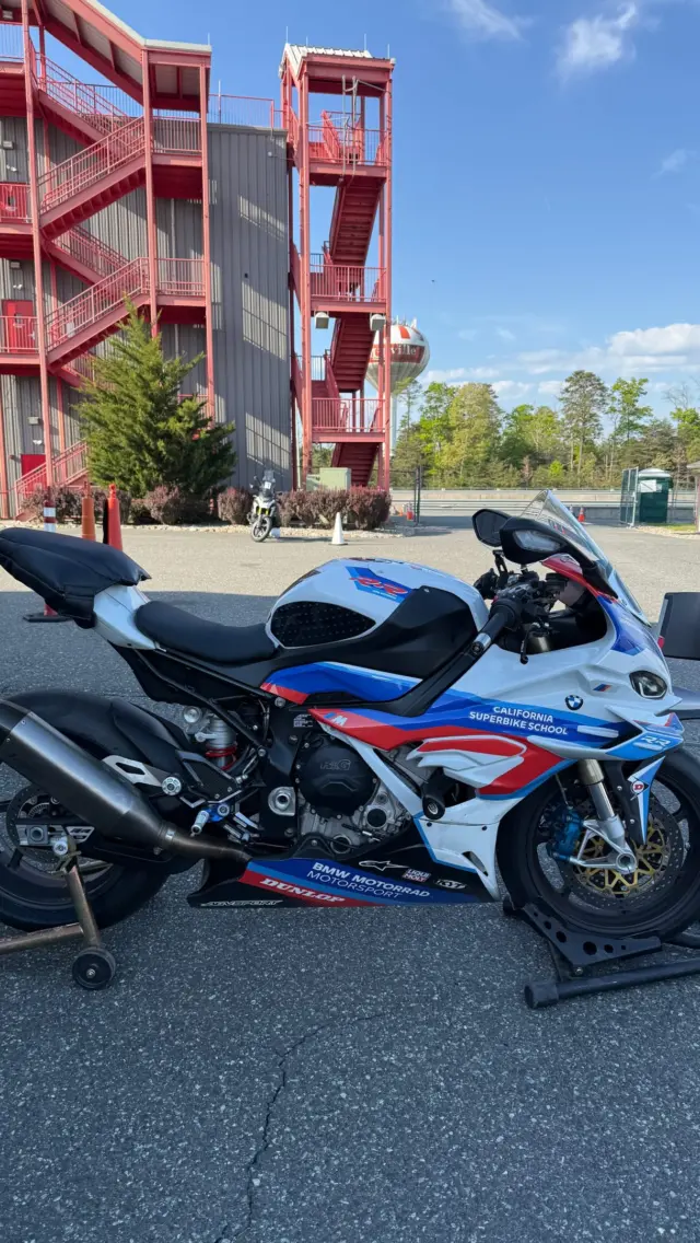 We LEARN, We RIDE !! #californiasuperbikeschool #bmwmotorrad #makelifearide #bikelife #neverstopchallenging